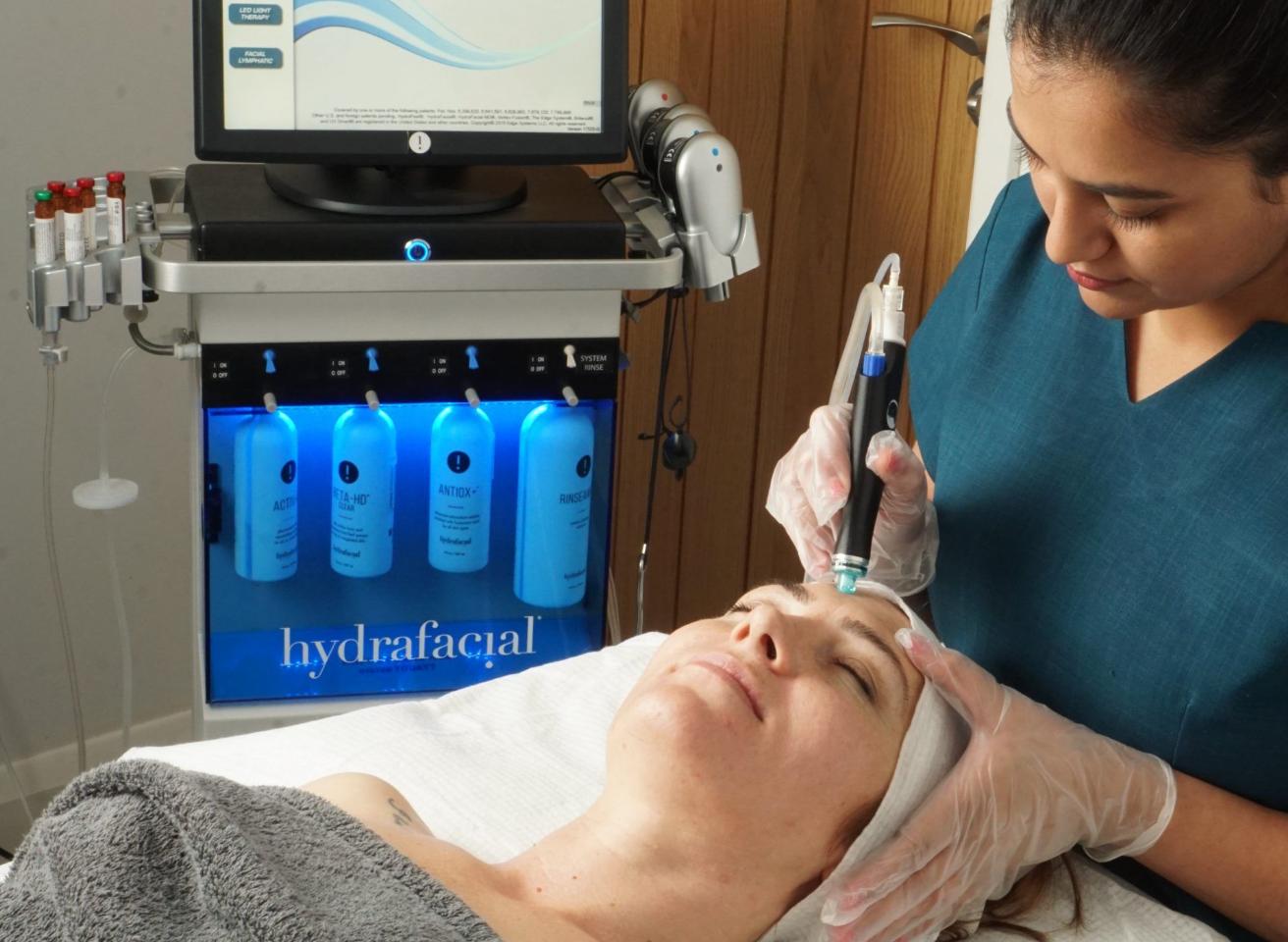 HydraFacial in Miami: Typical Costs and What to Expect